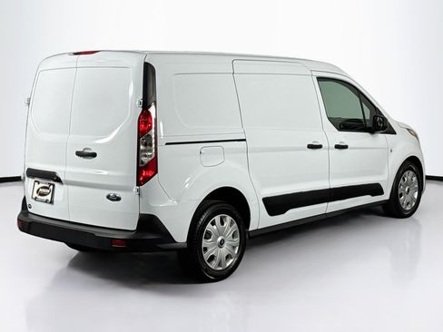 Used 2023 Ford Transit Connect XLT FWD image 15