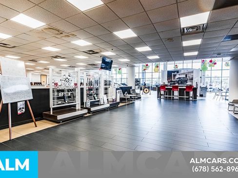 Used 2025 Hyundai Elantra SE image 71