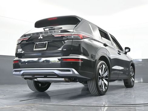 New 2026 Mitsubishi Outlander SE image 64