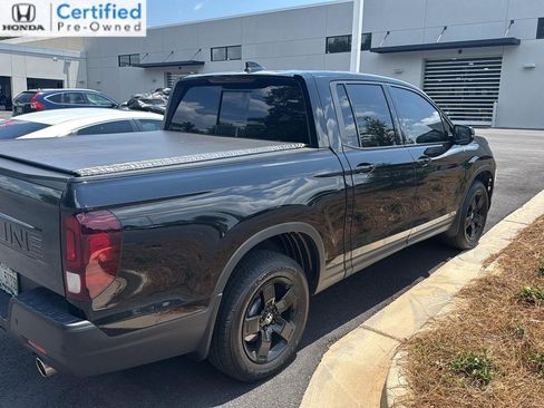 Used 2025 Honda Ridgeline Black Edition image 6
