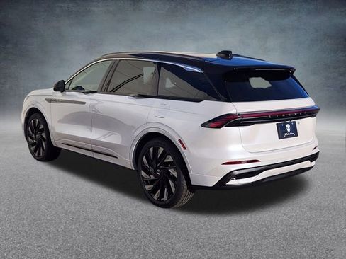 New 2026 Lincoln Nautilus Black Label w/ Jet Appearance Package image 5