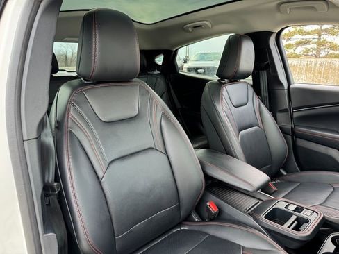 Used 2025 Ford Mustang Mach-E Premium w/ Sport Appearance Package image 19