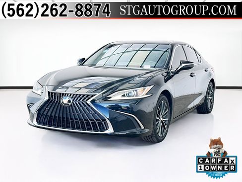Used 2025 Lexus ES 300h w/ Premium Package image 1