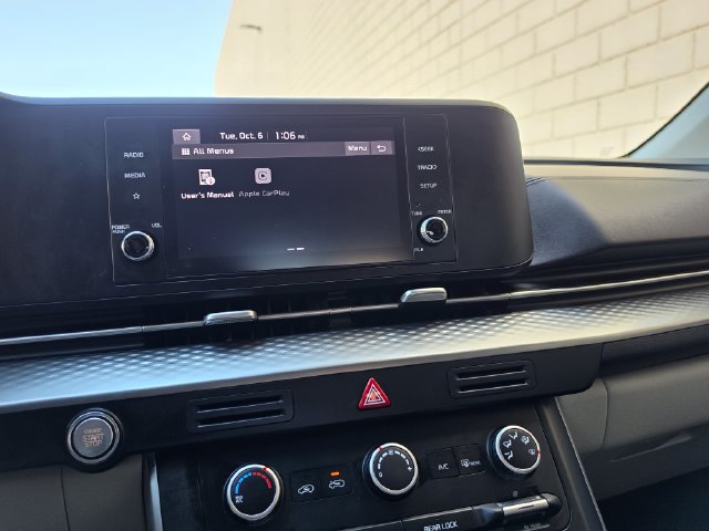 Used 2022 Kia Carnival LX FWD image 53