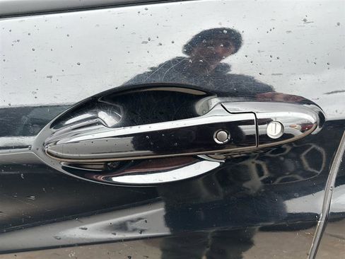 Used 2019 Honda HR-V EX image 6