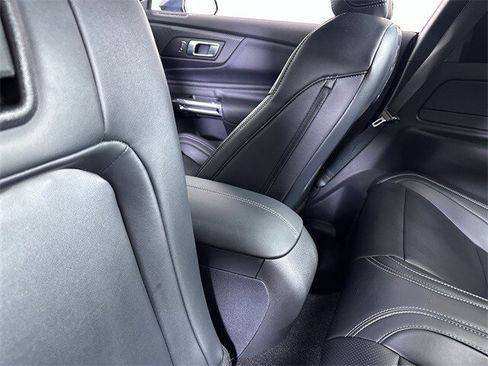 Used 2025 Ford Mustang GT Premium image 22