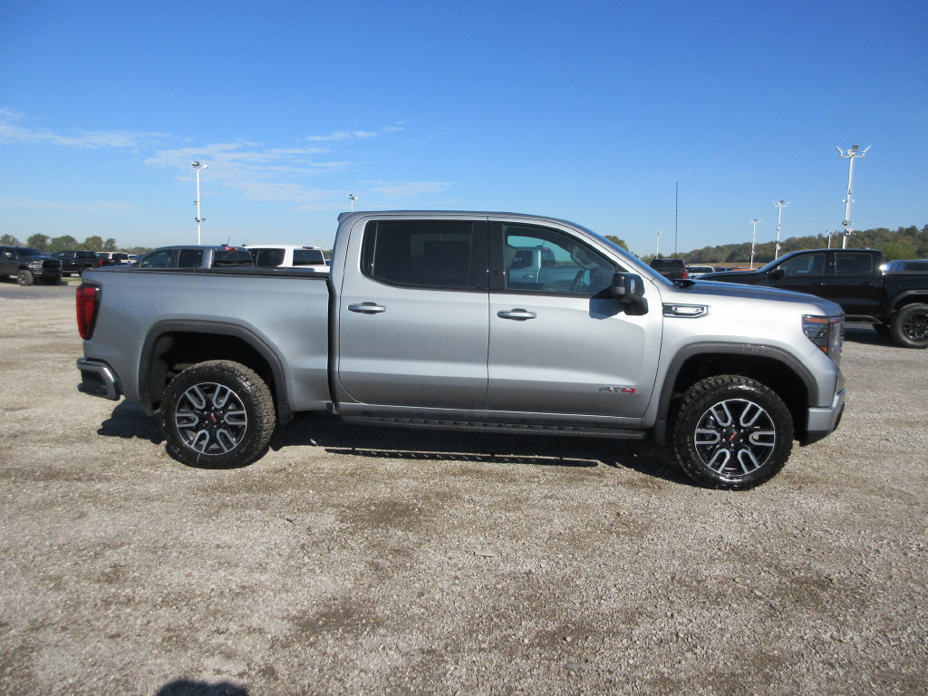New 2026 GMC Sierra 1500 AT4 w/ AT4 Premium Package AWD/4WD image 3
