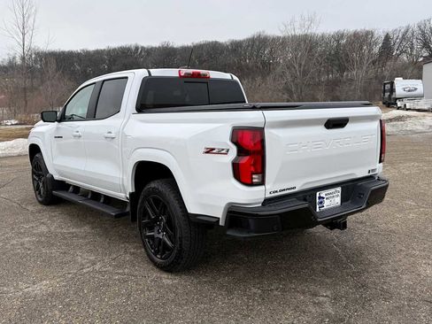 Used 2025 Chevrolet Colorado Z71 w/ Technology Package image 5
