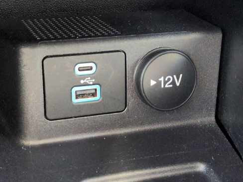 Used 2022 Ford Escape SEL image 31