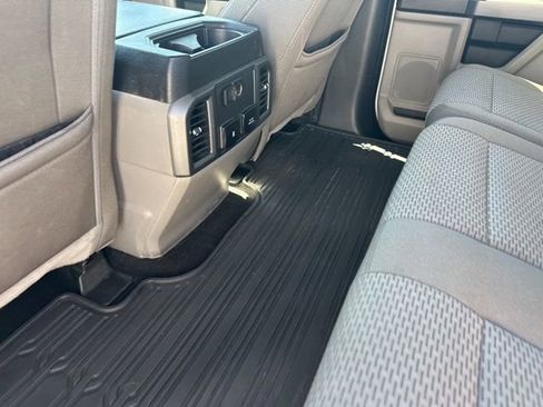 Used 2019 Ford F150 XLT w/ Equipment Group 302A Luxury image 18