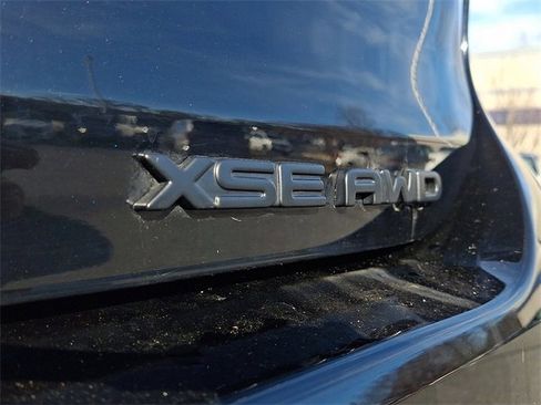 Used 2022 Toyota Highlander XSE image 34