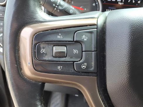 Used 2023 Chevrolet Silverado 2500 High Country w/ Z71 Off-Road Package image 24