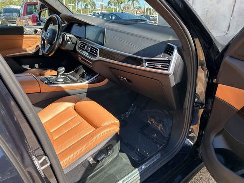 Used 2021 BMW X7 xDrive40i w/ M Sport Package image 20