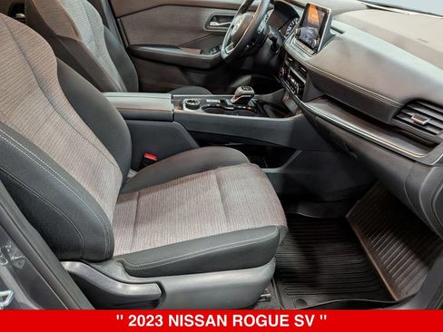 Used 2023 Nissan Rogue SV AWD/4WD image 33