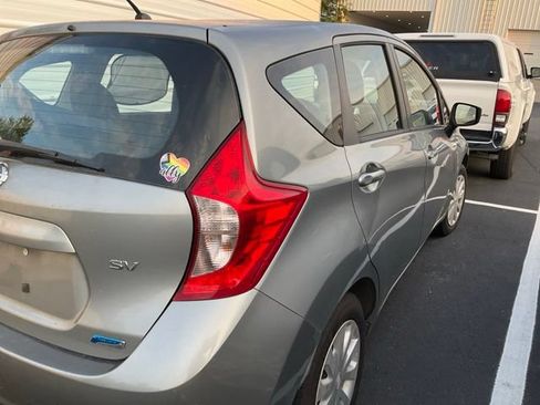 Used 2015 Nissan Versa Note SV FWD image 4