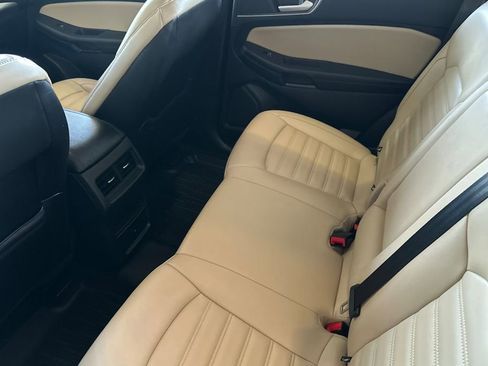 Used 2023 Ford Edge SEL w/ Cargo Accessory Package AWD/4WD image 13