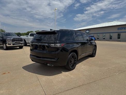 Used 2020 Chevrolet Traverse Premier w/ Redline Edition AWD/4WD image 7
