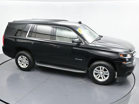 Used 2018 Chevrolet Tahoe LT w/ Luxury Package AWD/4WD image 39