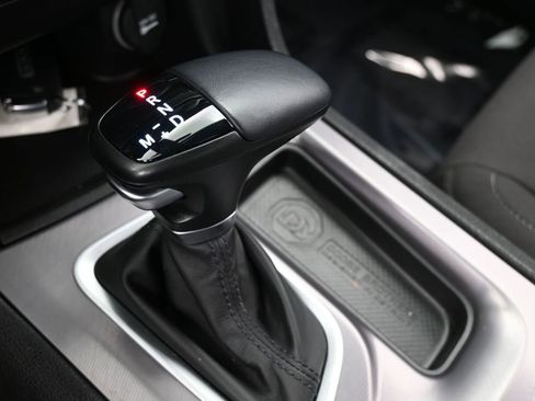 Used 2023 Dodge Charger SXT image 25