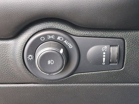 Used 2022 Dodge Durango GT image 26