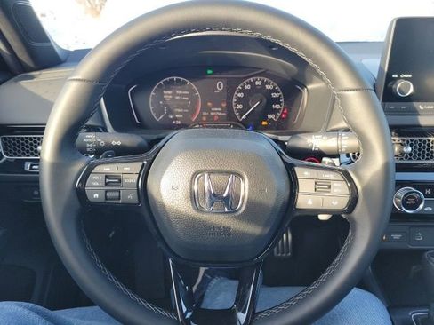 Certified 2025 Honda Civic Sport image 18