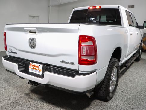 Used 2023 RAM 2500 Laramie AWD/4WD image 7