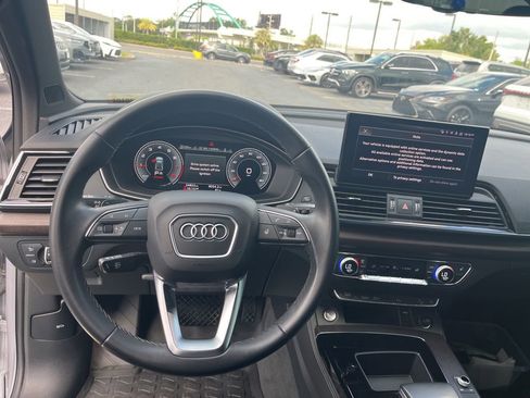 Used 2022 Audi Q5 2.0T Premium Plus AWD/4WD image 18