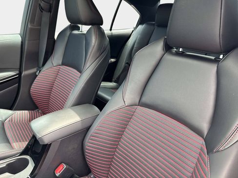 Used 2024 Toyota Corolla XSE FWD image 19