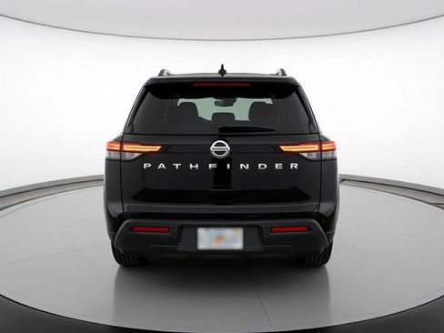 Used 2025 Nissan Pathfinder SV image 7