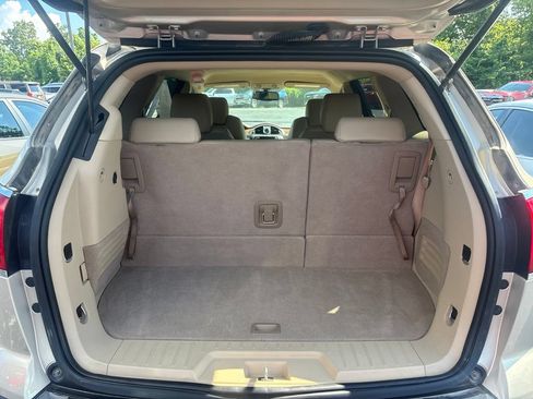 Used 2012 Buick Enclave Leather AWD/4WD image 11