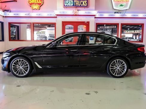 Used 2018 BMW 540i image 11