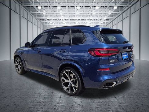 Used 2022 BMW X5 sDrive40i w/ M Sport Package RWD image 3