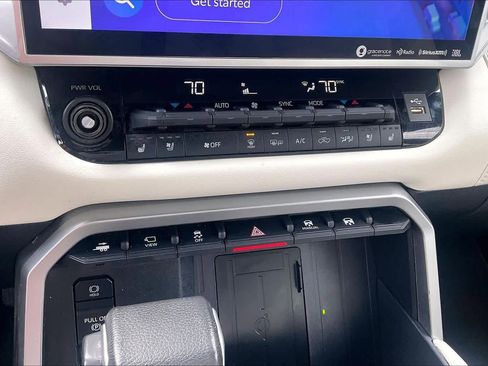 Used 2023 Toyota Tundra Capstone image 34