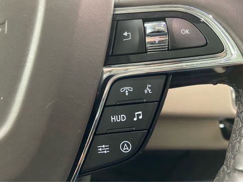 Used 2024 Lincoln Navigator L Reserve image 36