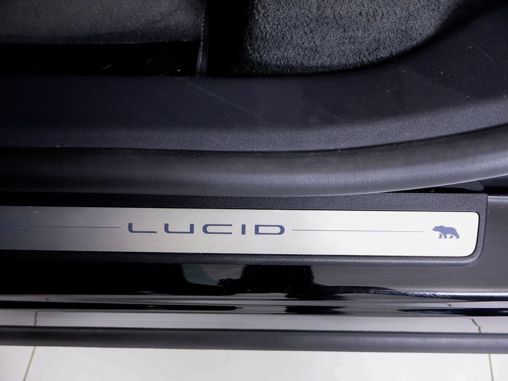 Used 2026 Lucid Gravity Grand Touring AWD/4WD image 24