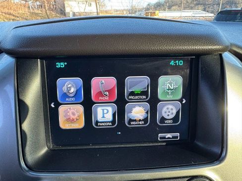 Used 2016 Chevrolet Suburban LT image 18