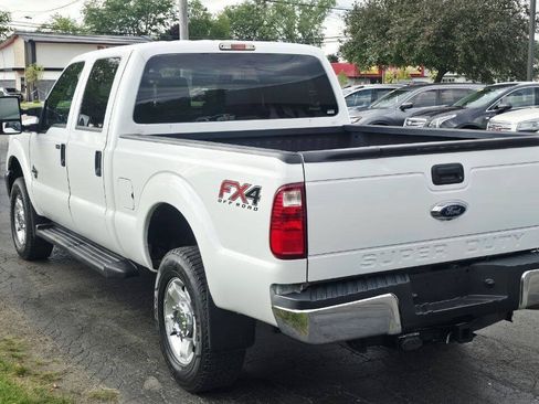 Used 2016 Ford F250 XLT w/ FX4 Off-Road Package AWD/4WD image 6