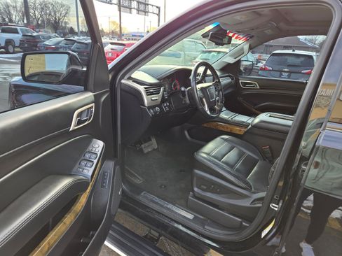 Used 2016 GMC Yukon XL Denali w/ Open Road Package image 5