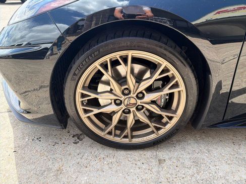 Used 2024 Chevrolet Corvette Stingray Preferred Cpe w/ Z51 Performance Package RWD image 15