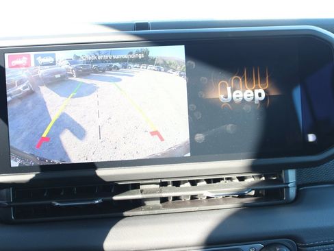 New 2026 Jeep Wrangler Rubicon w/ Technology Group image 20