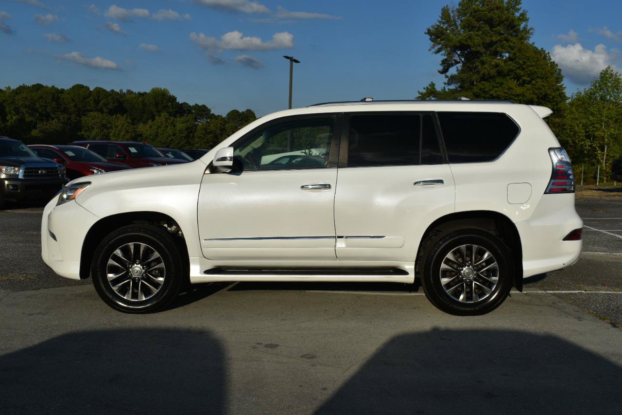 Used 2016 Lexus GX 460 Luxury AWD/4WD image 9