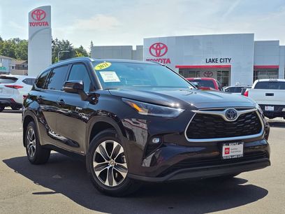 Used 2021 Toyota Highlander XLE