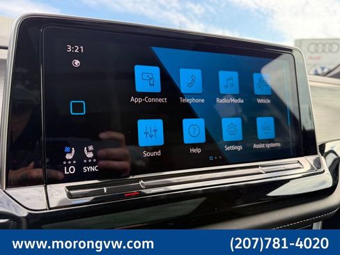 Used 2024 Volkswagen Atlas Cross Sport SE w/ Panoramic Sunroof Package AWD/4WD image 43