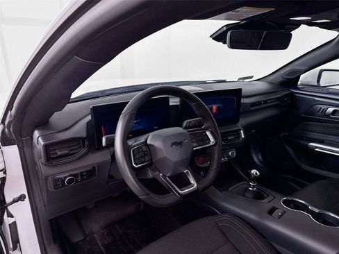 Used 2024 Ford Mustang GT image 9