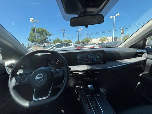 Used 2026 Nissan Kicks SV w/ Cold Weather Package AWD/4WD image 33