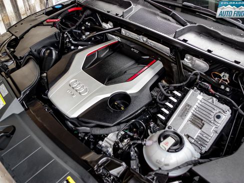 Used 2020 Audi SQ5 Premium Plus w/ Premium Plus Package image 27