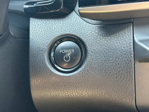 Used 2025 Toyota Camry SE w/ Multimedia Upgrade Package FWD image 27