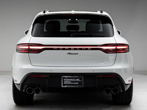 Certified 2026 Porsche Macan AWD/4WD image 37
