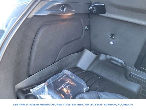 Used 2018 INFINITI QX30 Premium w/ Cargo Package image 44