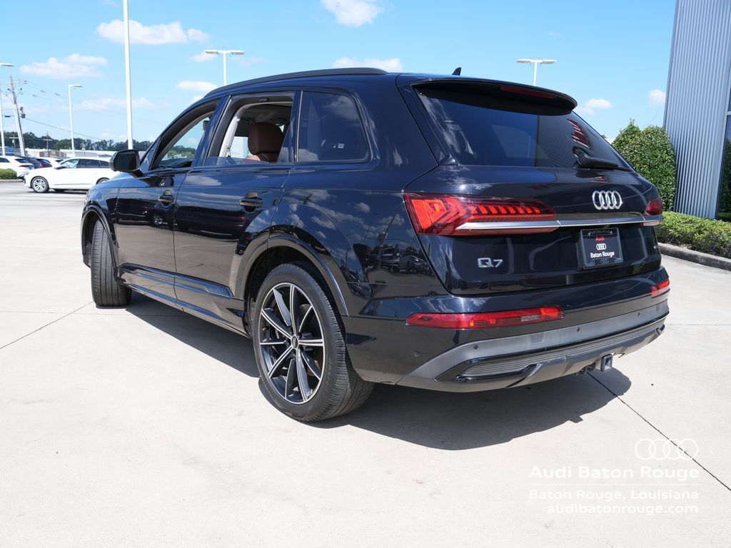 Used 2020 Audi Q7 3.0T Prestige w/ Prestige Package AWD/4WD image 3